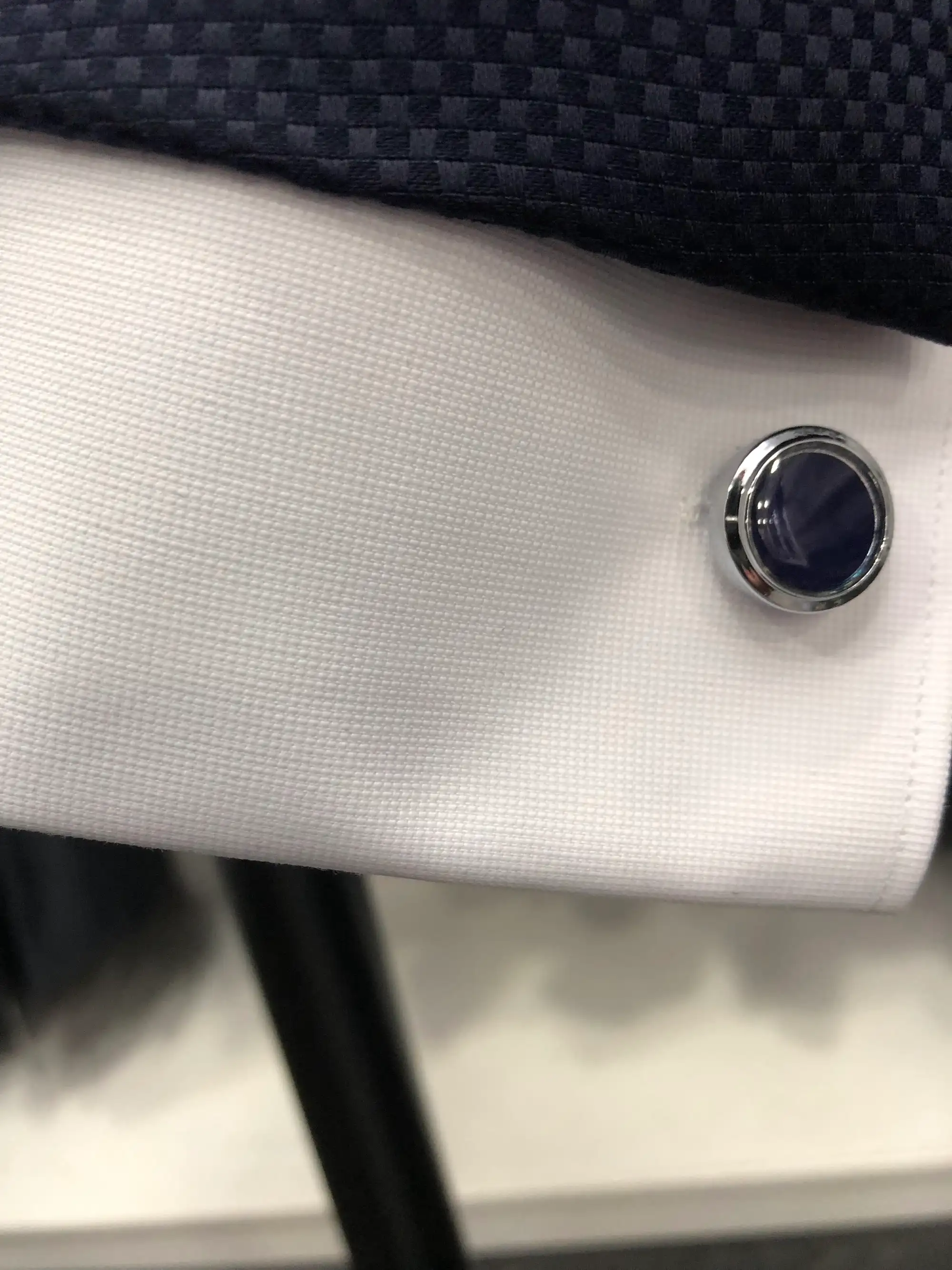 Traje de ceremonia DEIM Vigo — pieza 8 de 123