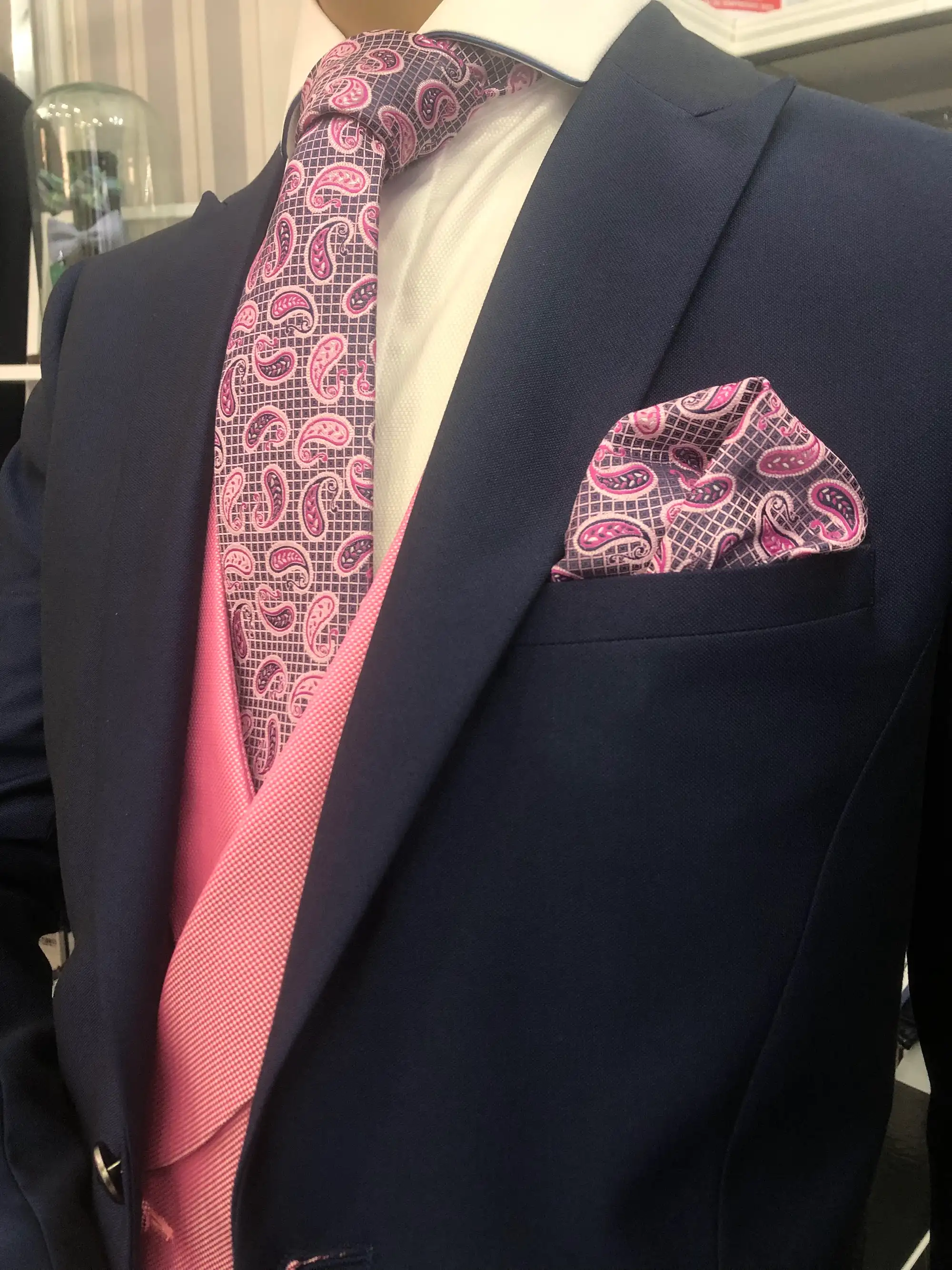 Traje de ceremonia DEIM Vigo — pieza 58 de 123
